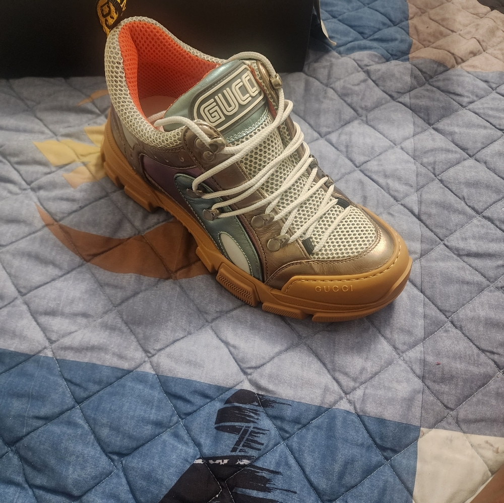 Womens Gucci Flashtrek sneakers.